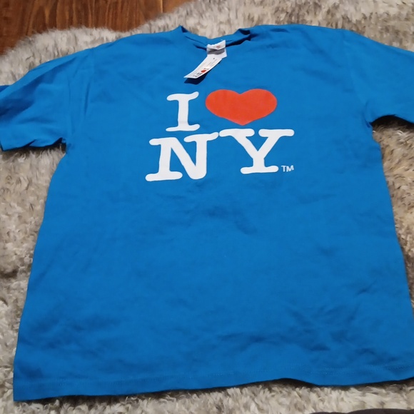 NWT I ♥️ NY Fruit Of The Loom Womens Tee M - Picture 3 of 3